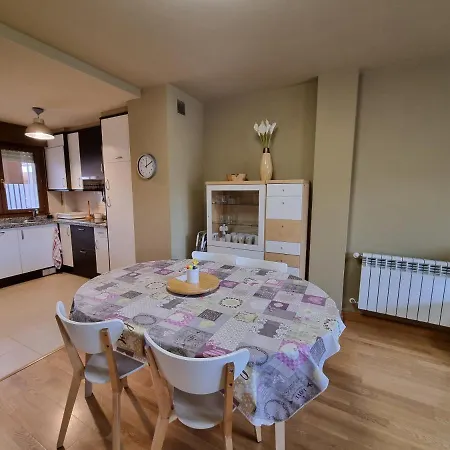 13a01 Con Garaje Y Terraza By R2r Consulting Appartamento Ribadesella