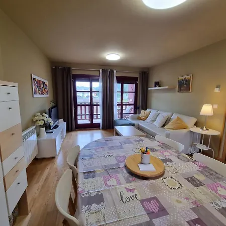 13a01 Con Garaje Y Terraza By R2r Consulting Appartement *